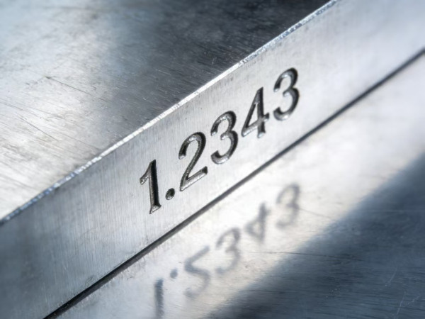 1.2343对应国内什么材料